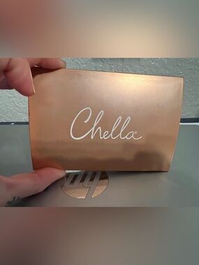 Chella La Vie Neutral Eyeshadow Pallet